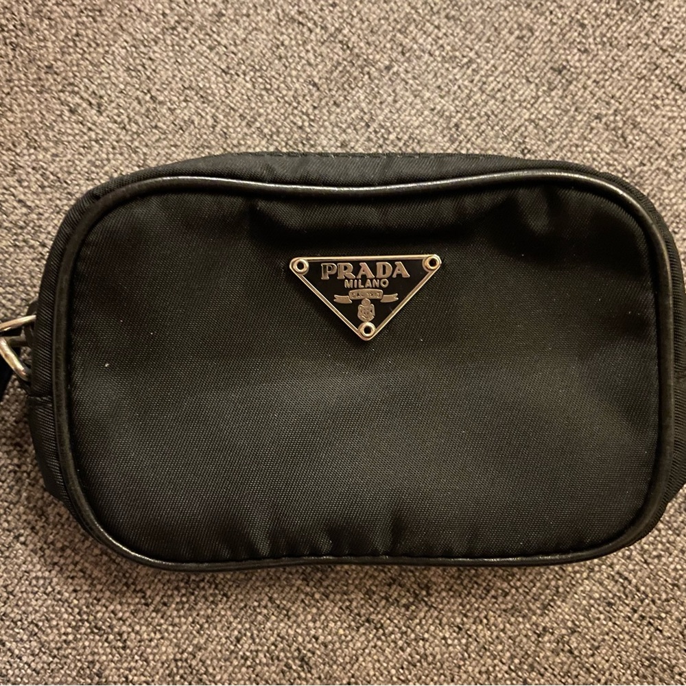 Vintage Prada Tessuto Nylon Zip Coin Pouch